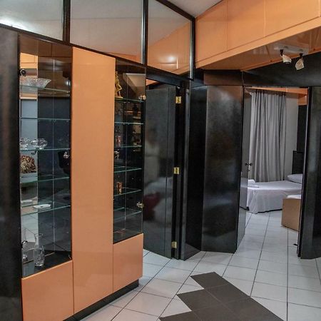 Christine'S Downtown Suites 卡瓦拉 外观 照片